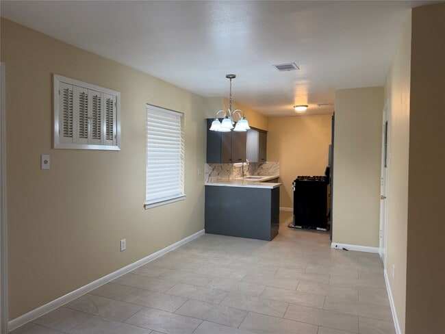 Photo - 7335 Tanager St
