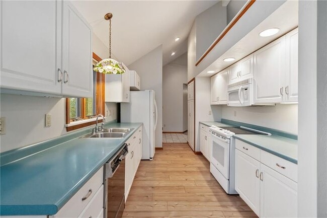 Photo - 1301 Grandview Ave