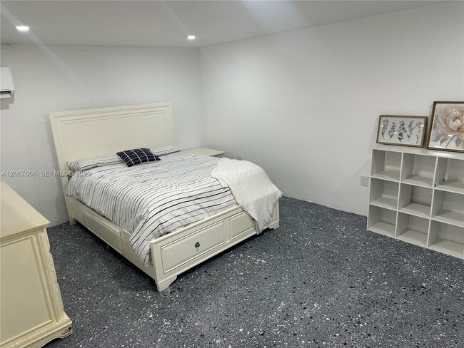 Photo - 1725 NW 9th Ave Unit Studio