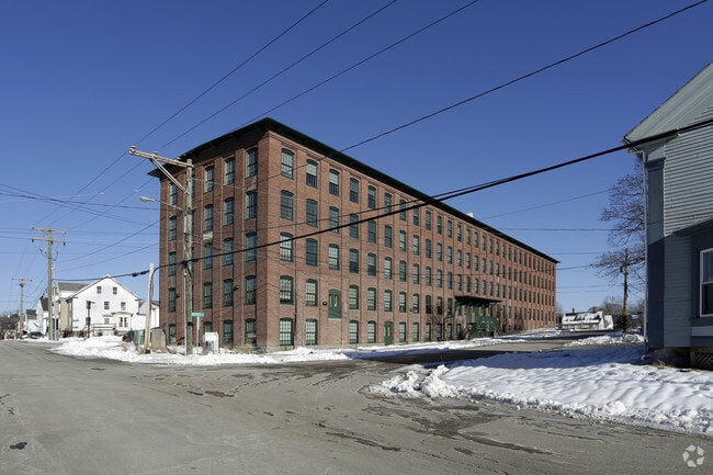 Photo - Woodbury Mills Apartments