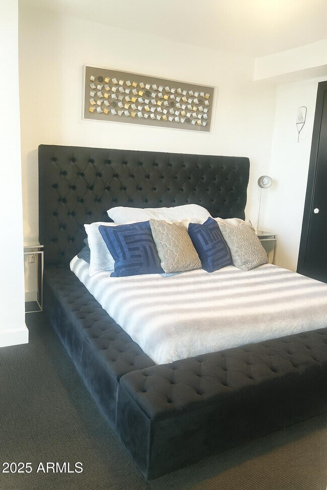 Photo - 4422 N 75th St Unit 2010