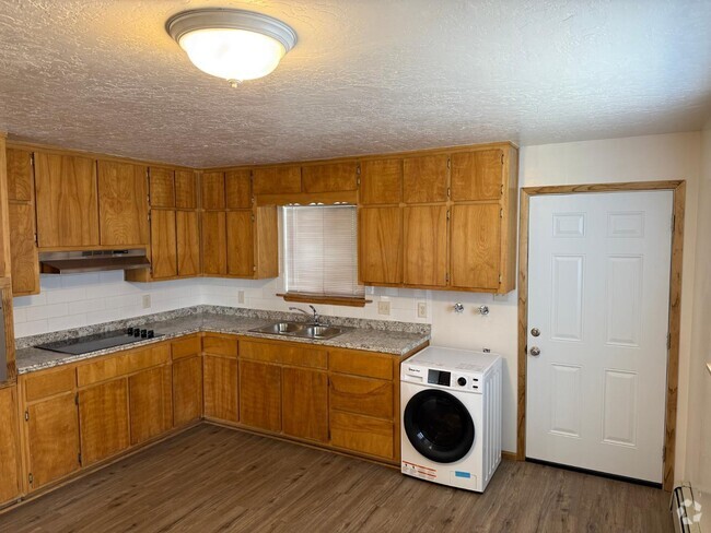 Building Photo - 3717 Alamogordo Dr NW Rental