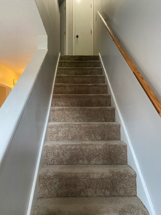 Photo - 2012 Gion St