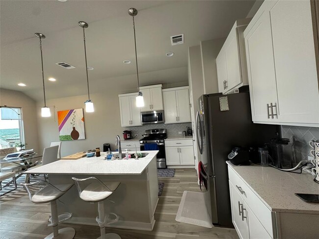 Building Photo - 441 Saturnia Dr Rental