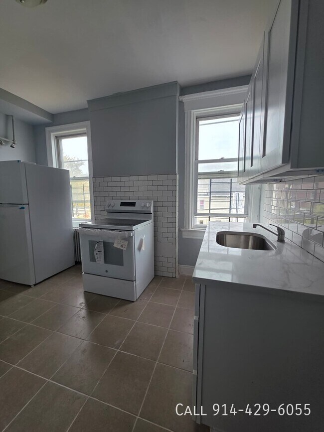 Photo - 188 Ashburton Ave Unidad 4R