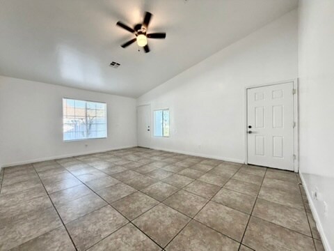 Photo - 7733 Walpole Ave