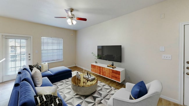 Photo - Franklin Apartments