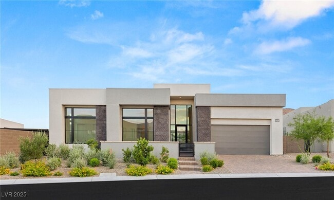 Building Photo - 10793 Vista Altura Ave