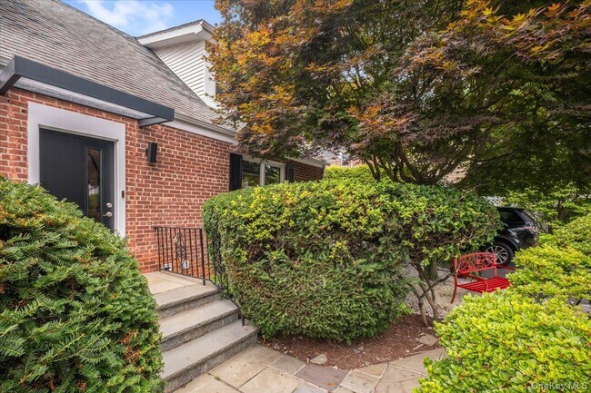 Photo - 128 Glendale Rd