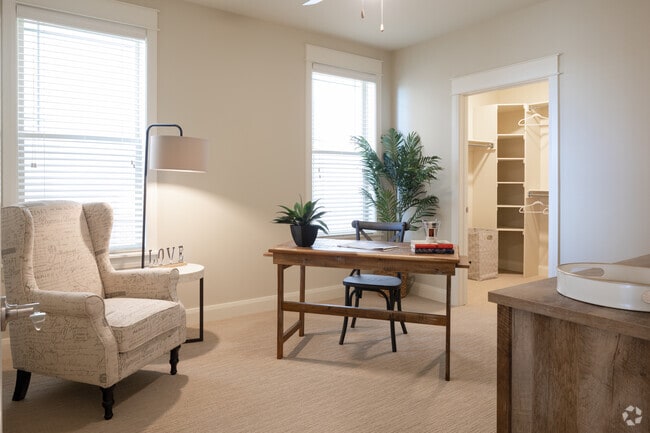 2BR, 2BA - 1,149SF