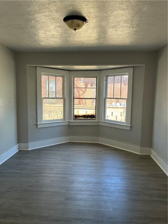 Photo - 1321 SpringHill Ave