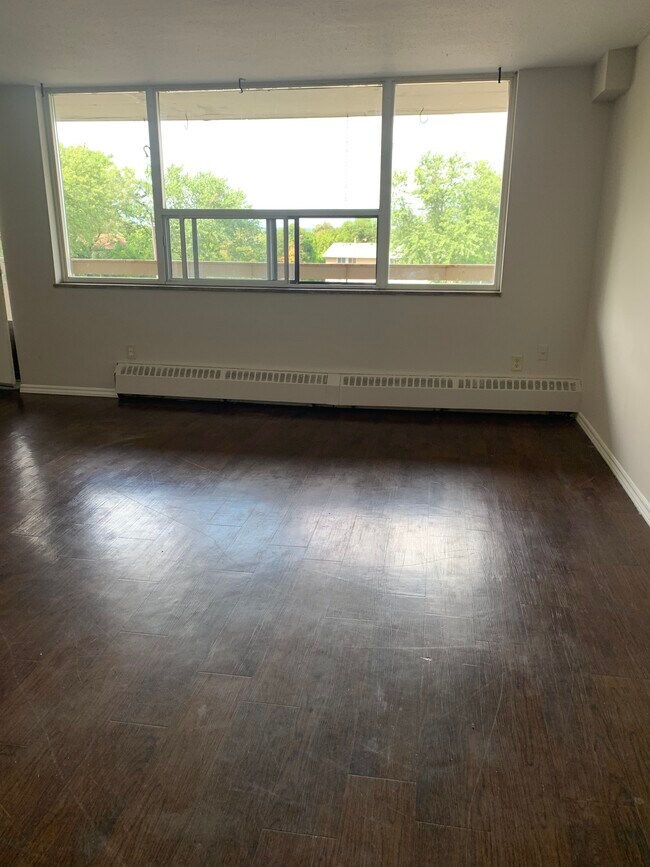 Photo - 11 Kendale Court Apartments