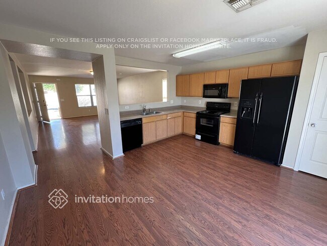 Photo - 12648 N Main St