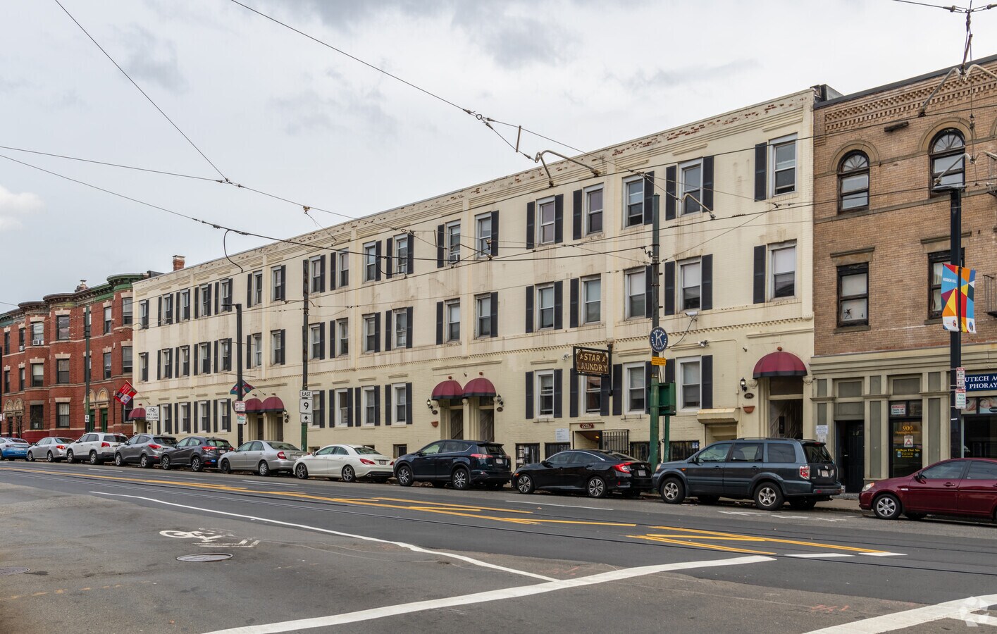 886-896 Huntington Avenue - 886-896 Huntington Avenue Apartments
