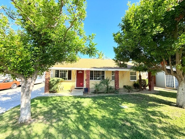 Building Photo - 17535-17537 Baltar Street Unit 17535