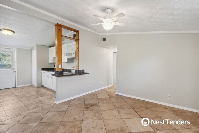 Photo - Walk-up Coastal Cottage on 1st Avenue!