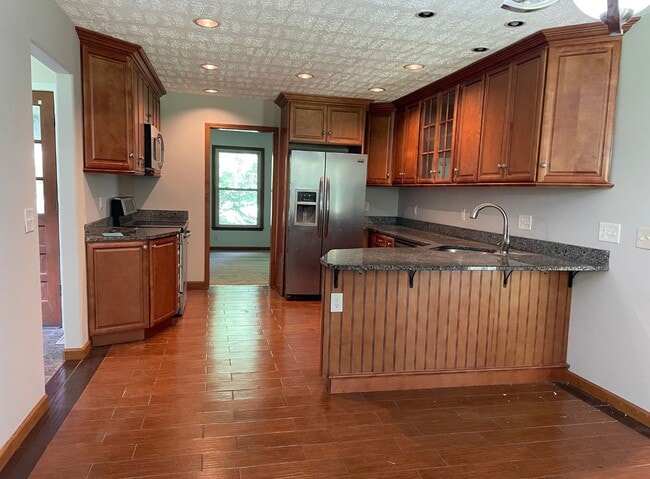 Photo - 5845 Franklin Rd