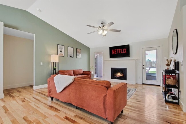 Photo - 4243 E Driftwood Dr Unidad ID1250624P