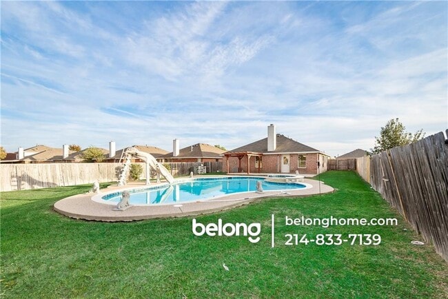 Photo - 901 Plumeria Dr