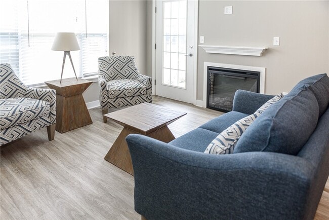 Photo - 708 New Terrace Ln