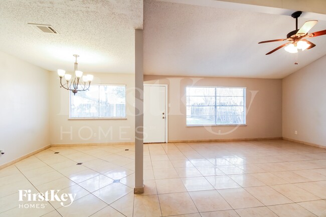 Photo - 918 Cheyenne Meadows Dr