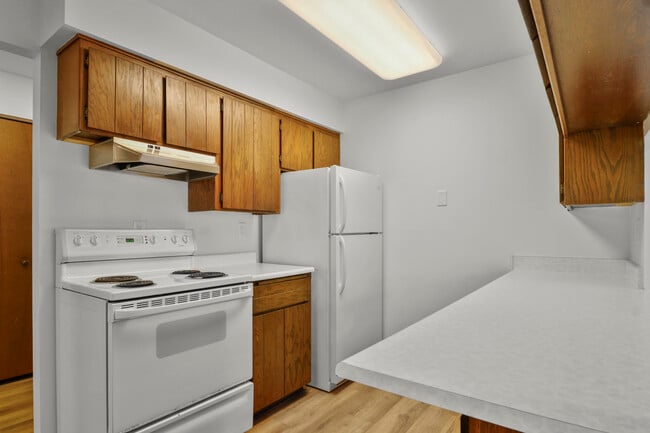 526 W Franklin St, Portage, WI 53901