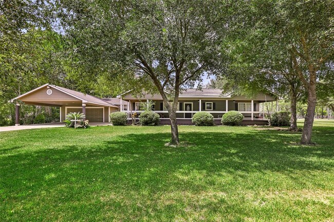 Photo - 4249 Lord Rd