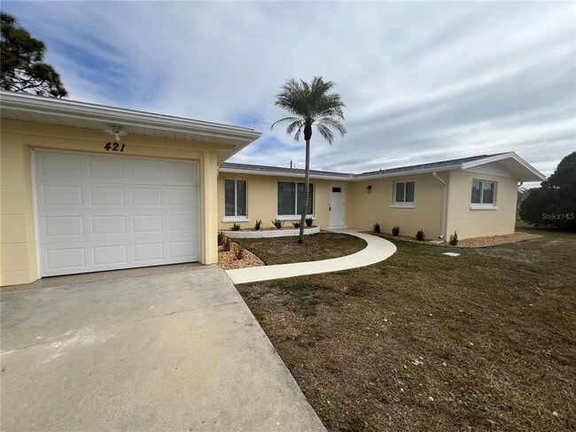 Photo - 421 Adams Ct NW