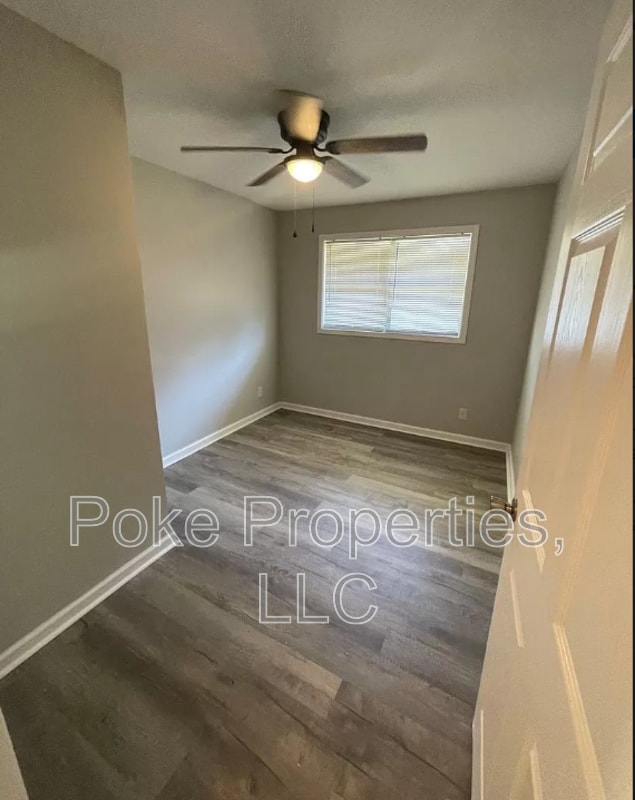 Photo - 1609 Clover Dr