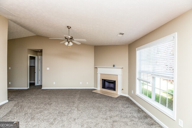 Photo - 116 Sparkling Spring Trail