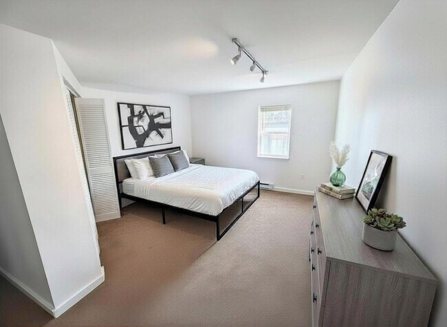 Photo - 85 A St Unit 3