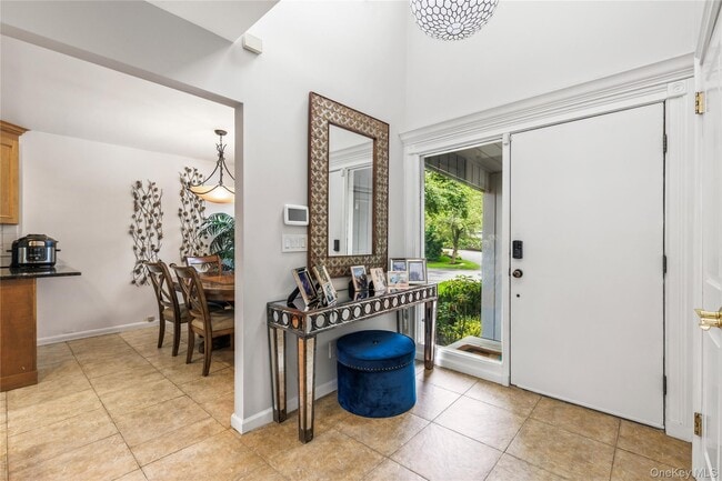 52 Talcott Rd