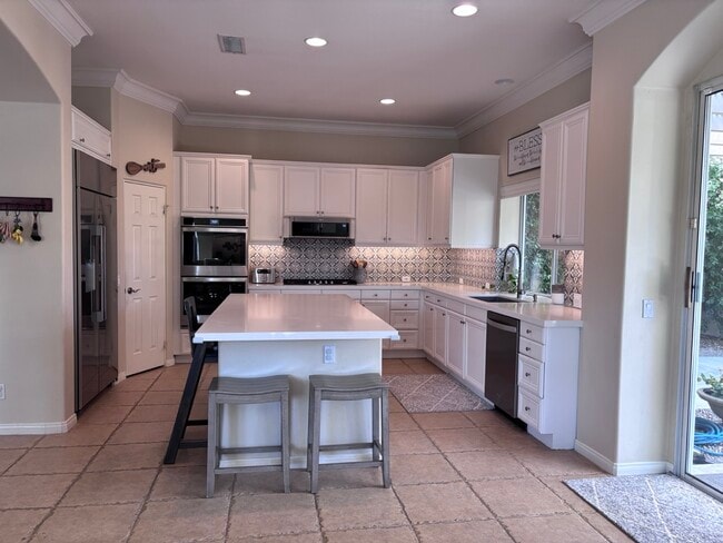 Photo - 90 Clavel Ct