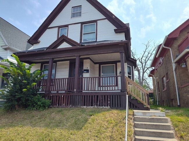Building Photo - 3324N27thM Unit 3324 Rental