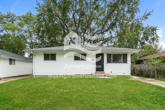 Building Photo - 1212 Reale Ave