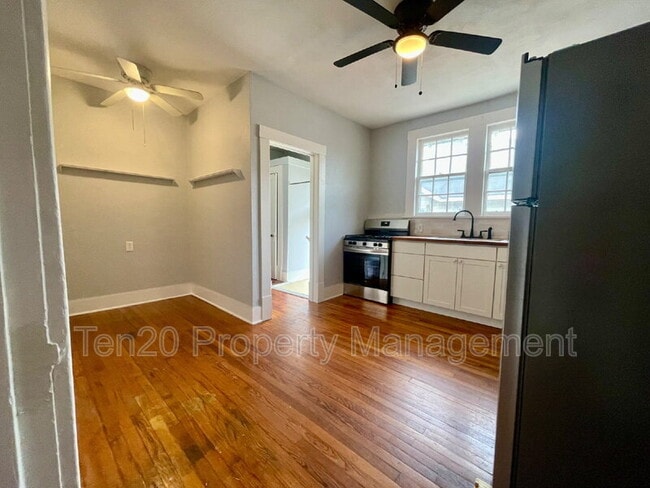 Photo - 1223 Owsley Ave