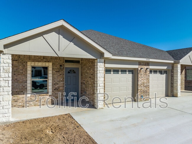 Photo - 3505 Abraham Dr