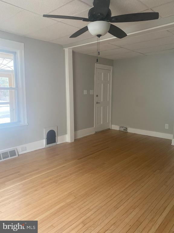 Building Photo - 207 Park Ave