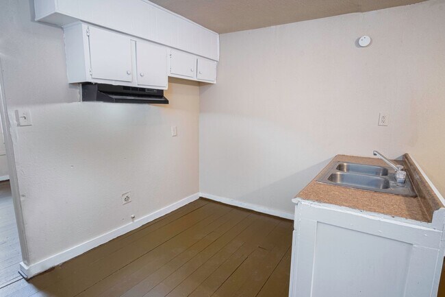 Photo - 1319 Dawson St Unit 1319 dawson