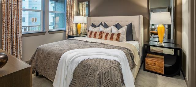 Photo - 880 Lake Carolyn Pkwy Unidad 273