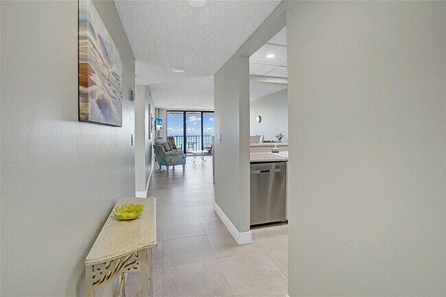 Photo - 4200 N Hwy A1A Unit 1112