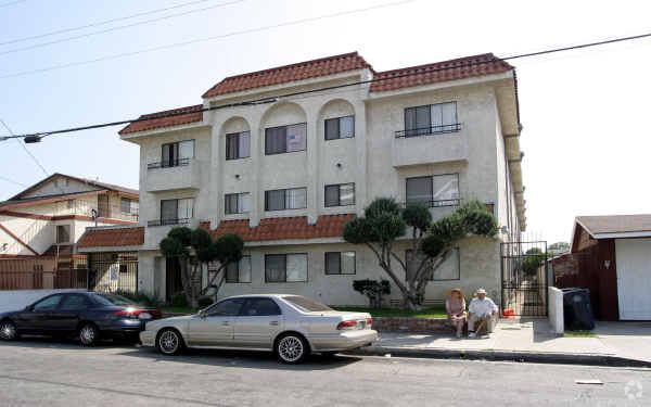 Cerise Apartments - Cerise Apartments