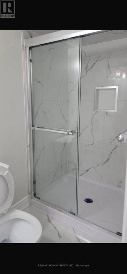 Photo - 40 Eberly Wds Dr.