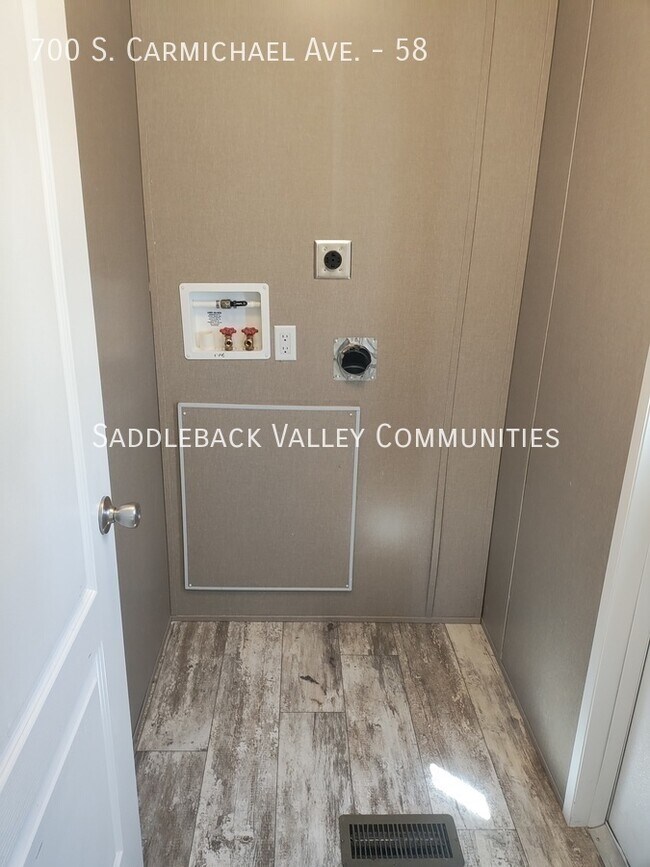 Photo - 700 S Carmichael Ave