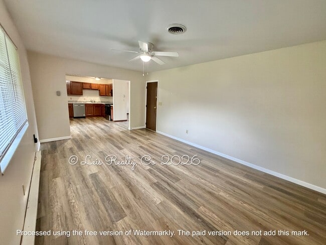 Photo - 1463 Skylark Dr