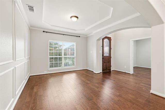 Photo - 12516 Maplecrest Dr