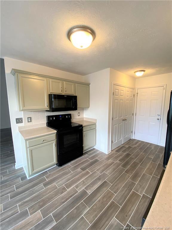 Photo - 376 Tennessee Walker Dr