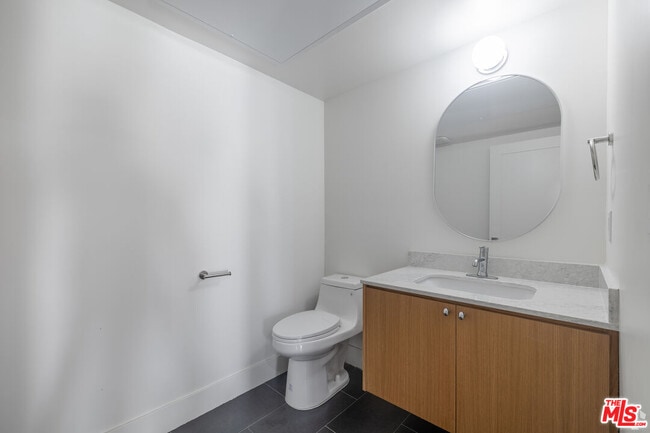 Photo - 1822 Overland Ave Unidad 101