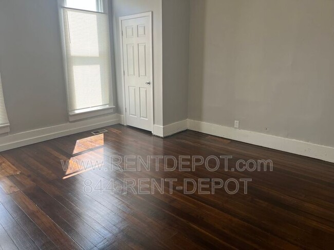 Photo - 1603 W Missouri St