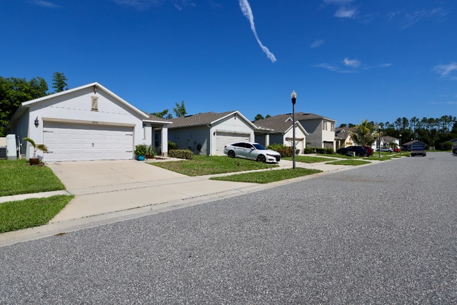 Photo - 3212 Surfbird St